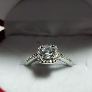 Ladies CZ Ring